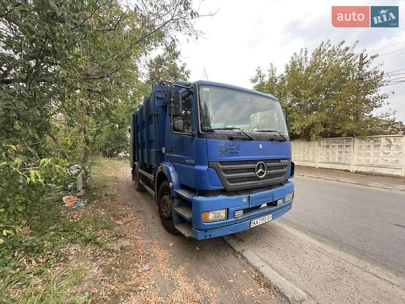 Mercedes-Benz Axor