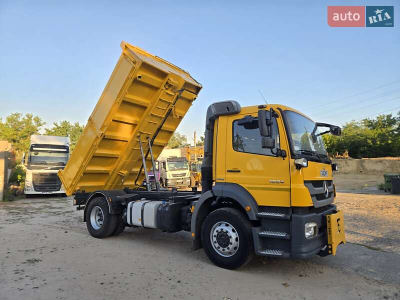 Mercedes-Benz Axor