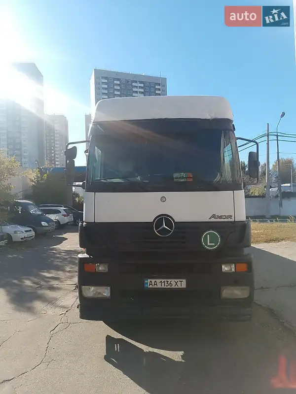 Mercedes-Benz Axor 2002