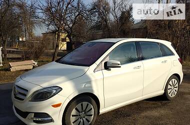 Mercedes-Benz B-Class Long Range 2015