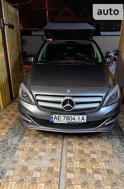 Mercedes-Benz B-Class  2015