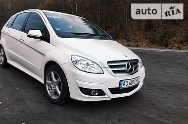 Mercedes-Benz B-Class  2010