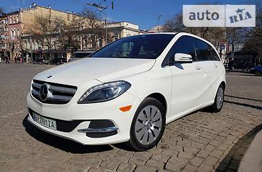 Mercedes-Benz B-Class Electric driver  2017