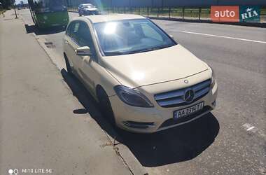 Mercedes-Benz B-Class  2014