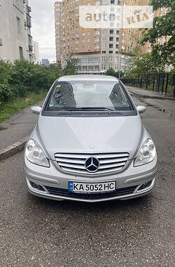 Mercedes-Benz B-Class  2005