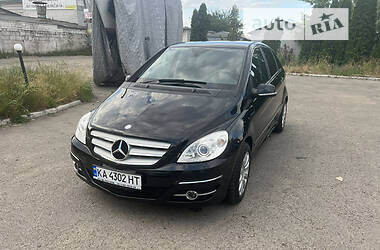 Mercedes-Benz B-Class  2010