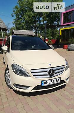 Mercedes-Benz B-Class  2014