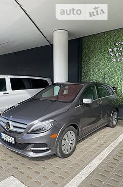 Mercedes-Benz B-Class  2016