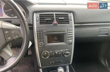 Mercedes-Benz B-Class  2009