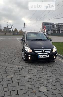 Mercedes-Benz B-Class  2010