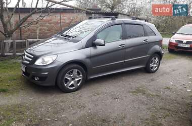 Mercedes-Benz B-Class  2011