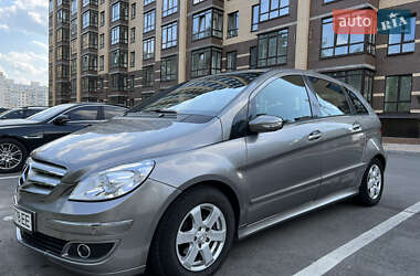 Mercedes-Benz B-Class  2005