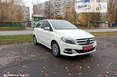 Mercedes-Benz B-Class  2016
