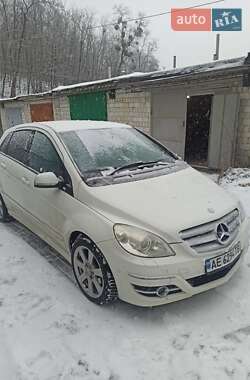 Mercedes-Benz B-Class  2010