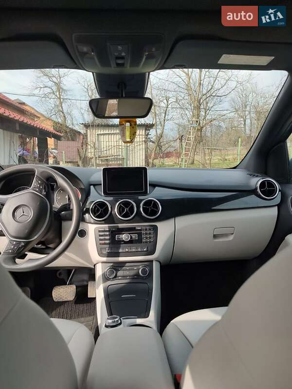 Mercedes-Benz B-Class