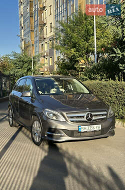 Mercedes-Benz B-Class  2016