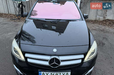 Mercedes-Benz B-Class  2015