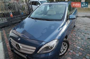 Mercedes-Benz B-Class  2012