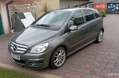 Mercedes-Benz B-Class  2010