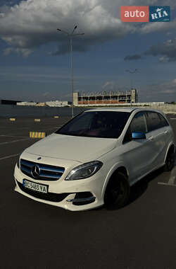 Mercedes-Benz B-Class  2015