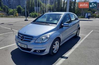Mercedes-Benz B-Class  2011