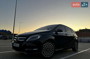 Mercedes-Benz B-Class  2015