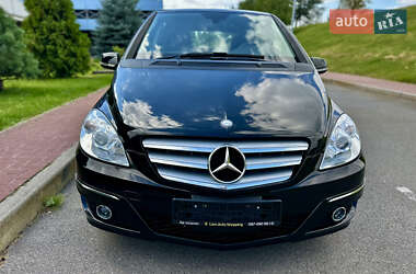 Mercedes-Benz B-Class  2011