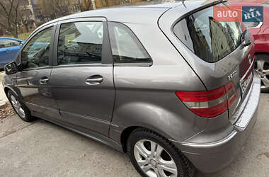Mercedes-Benz B-Class 2009
