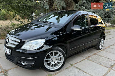 Mercedes-Benz B-Class 2010