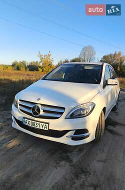 Mercedes-Benz B-Class  2016