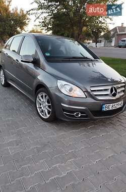 Mercedes-Benz B-Class  2010