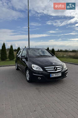 Mercedes-Benz B-Class 2010