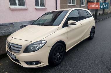 Mercedes-Benz B-Class 2013