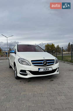 Mercedes-Benz B-Class  2015