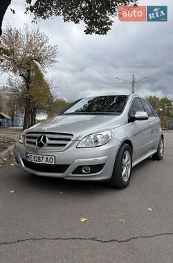 Mercedes-Benz B-Class  2009