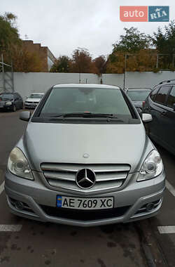 Mercedes-Benz B-Class 2010