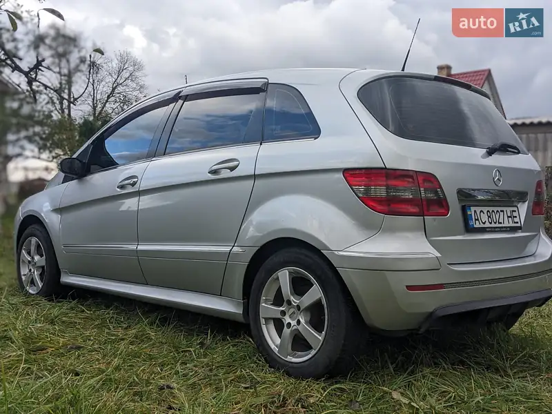 Mercedes-Benz B-Class