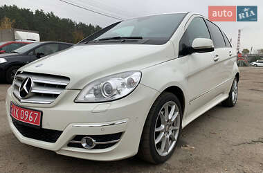 Mercedes-Benz B-Class 2010
