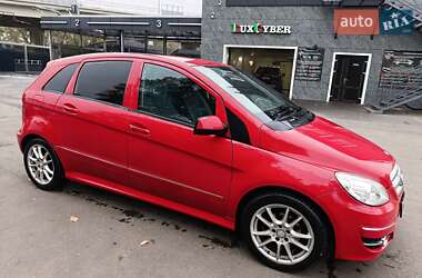 Mercedes-Benz B-Class  2011