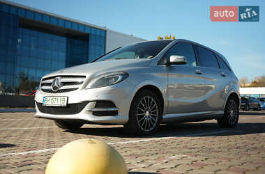 Mercedes-Benz B-Class  2015