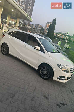 Mercedes-Benz B-Class  2017