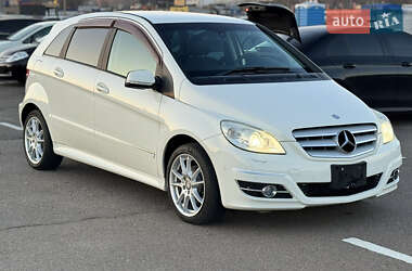 Mercedes-Benz B-Class  2010