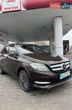 Mercedes-Benz B-Class 2015