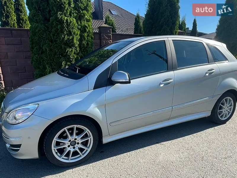 Mercedes-Benz B-Class