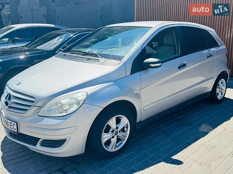 Mercedes-Benz B-Class