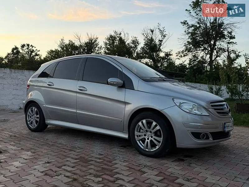 Mercedes-Benz B-Class