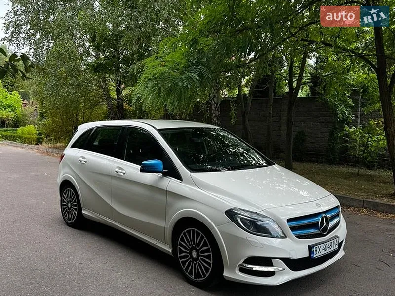 Mercedes-Benz B-Class 2015