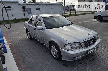 Mercedes-Benz C-Class  1999