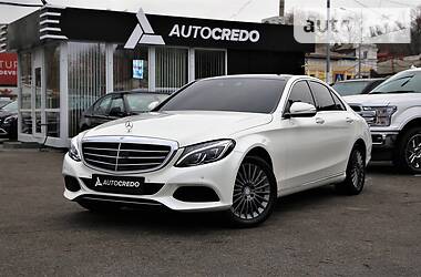 Mercedes-Benz C-Class 4Matik 2014