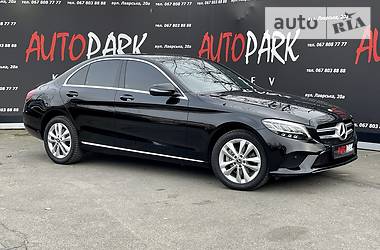 Mercedes-Benz C-Class 4 Matic official 2019